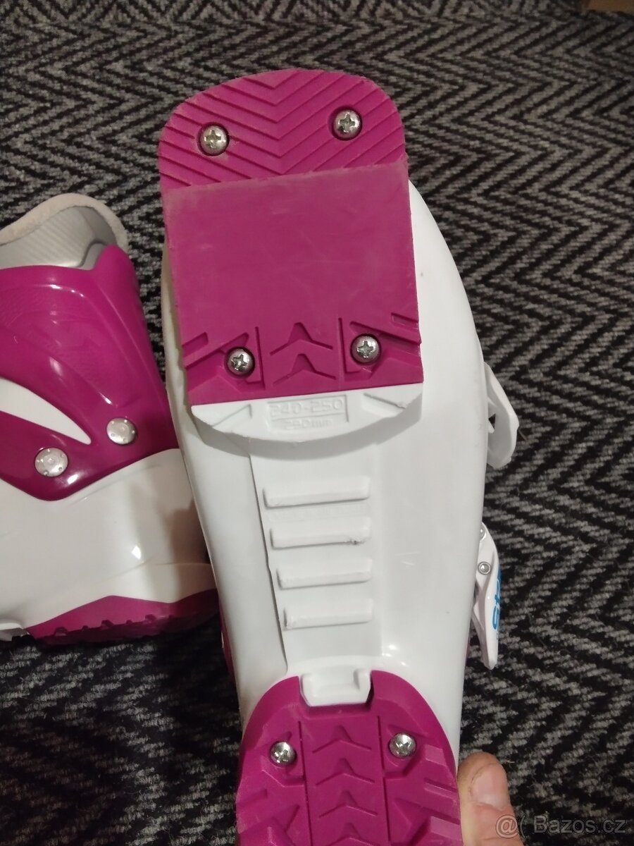 Dívčí lyžáky Nordica - 2