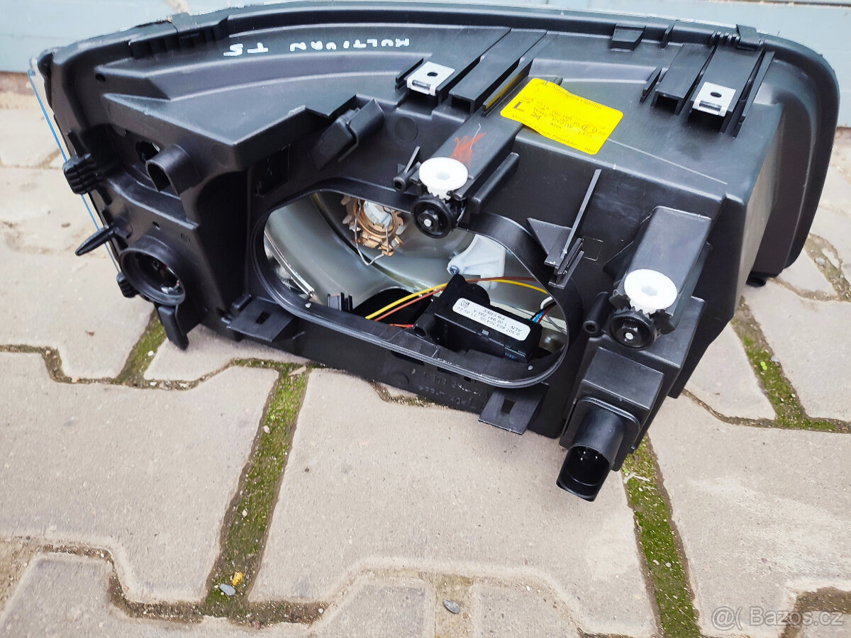 VW Transporter T5 03-09 LP a PP světlo. - 2