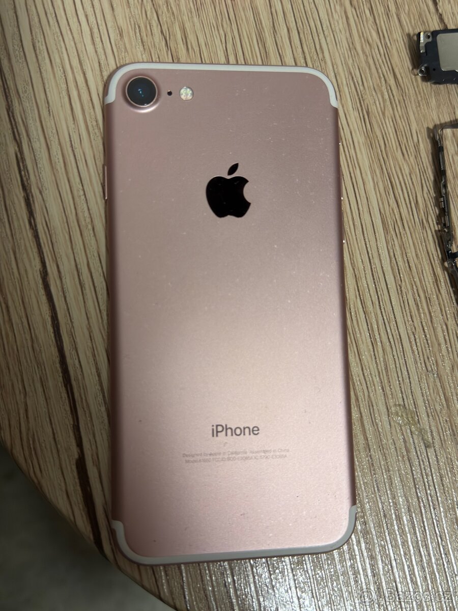 leftovers from an iPhone 7 - 2
