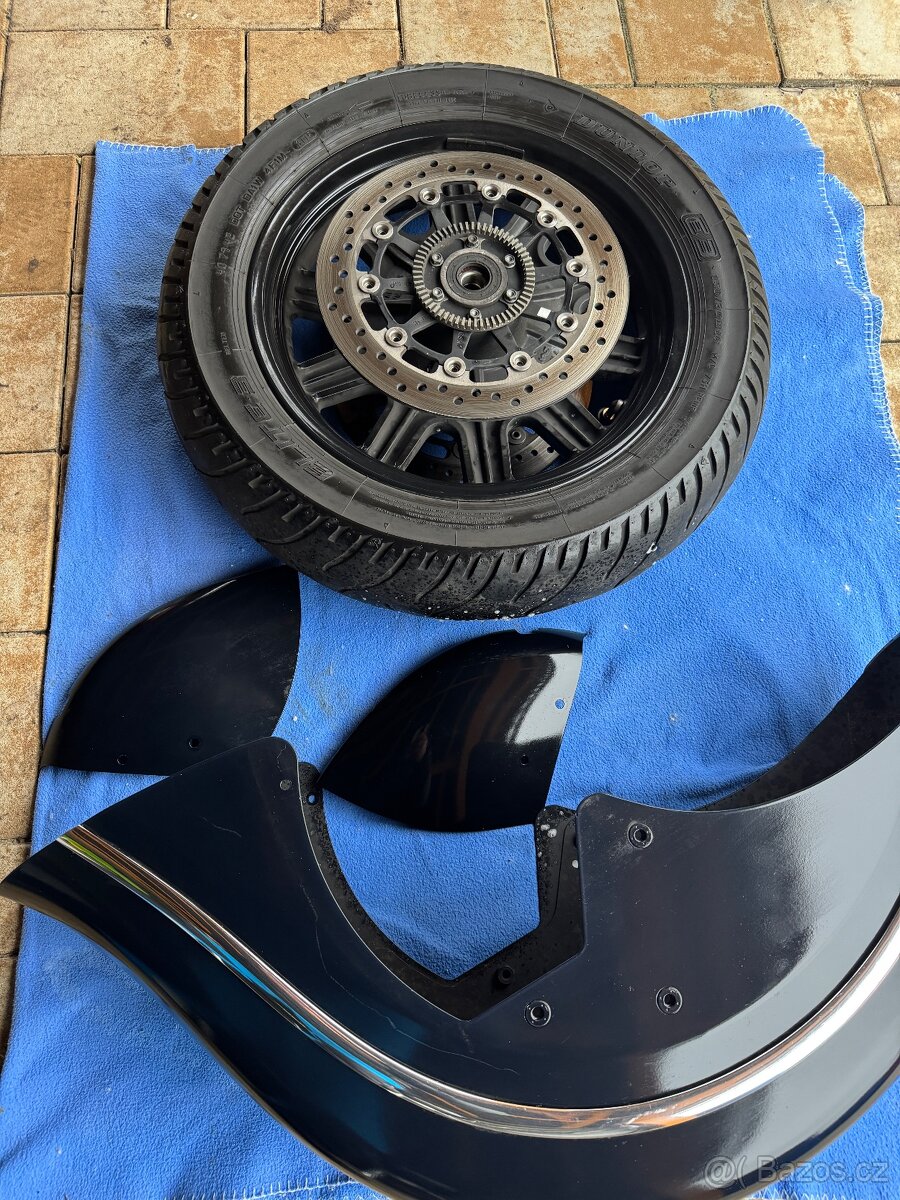 Indian - přední kolo + blatník - 2