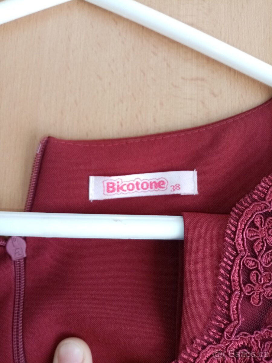 Společenské šaty - 3 kusy - 2