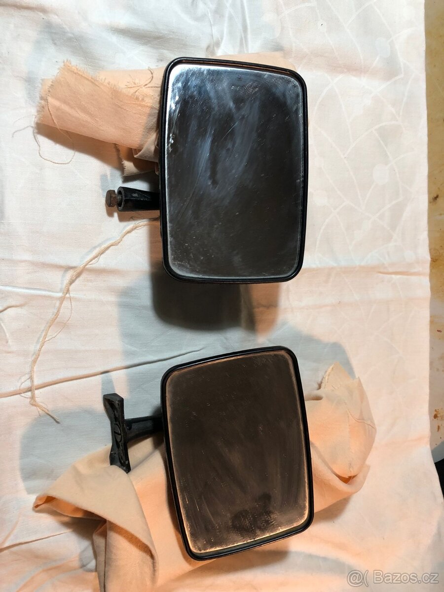 Zrcátka Trabant - 2