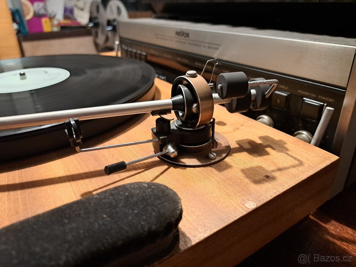 Gramofon Tesla 450 electronic - funkční - 2