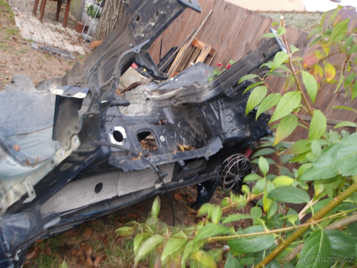 Škoda Kodiaq - přední část karoserie - 2