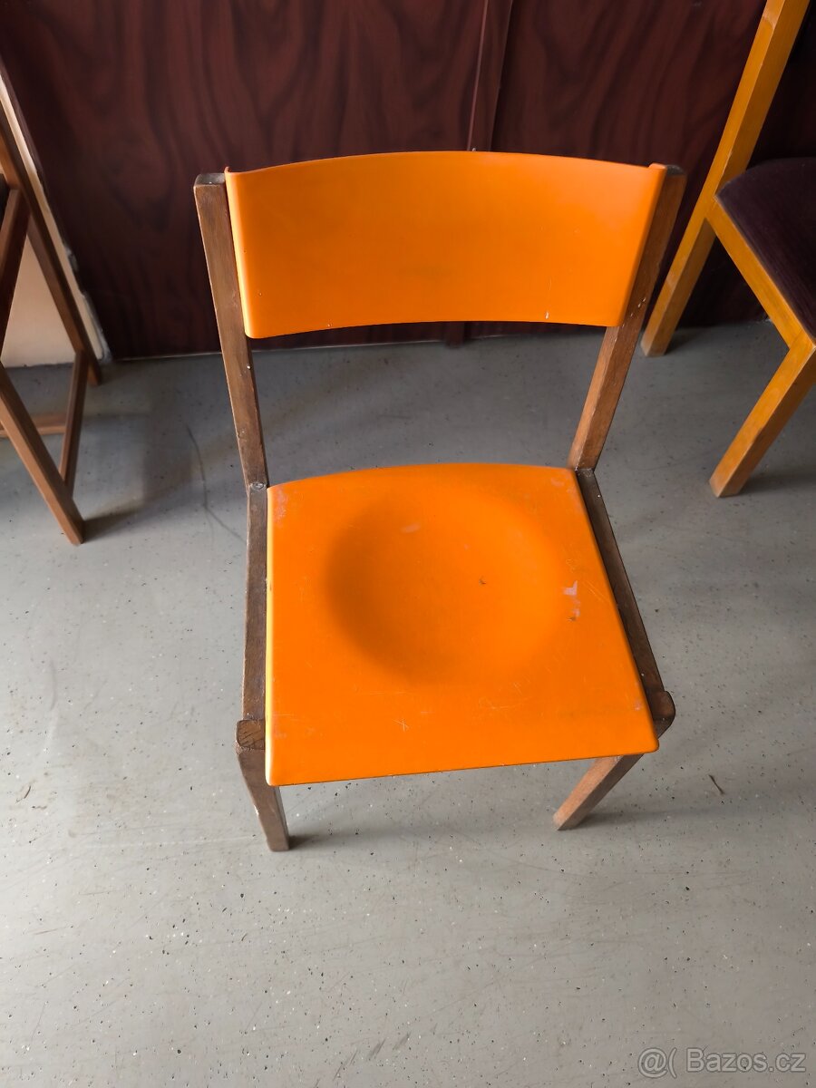židle - 2