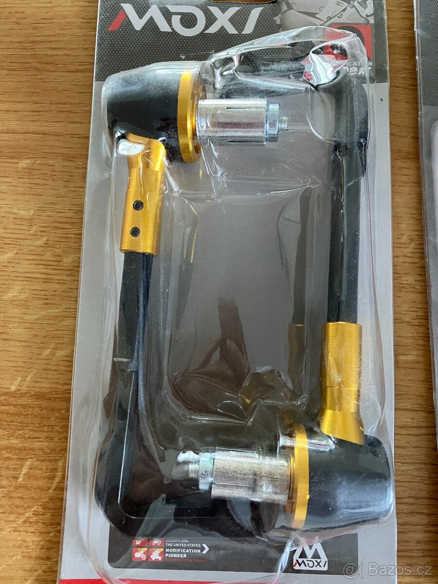 Chrániče páček na motorku - 2