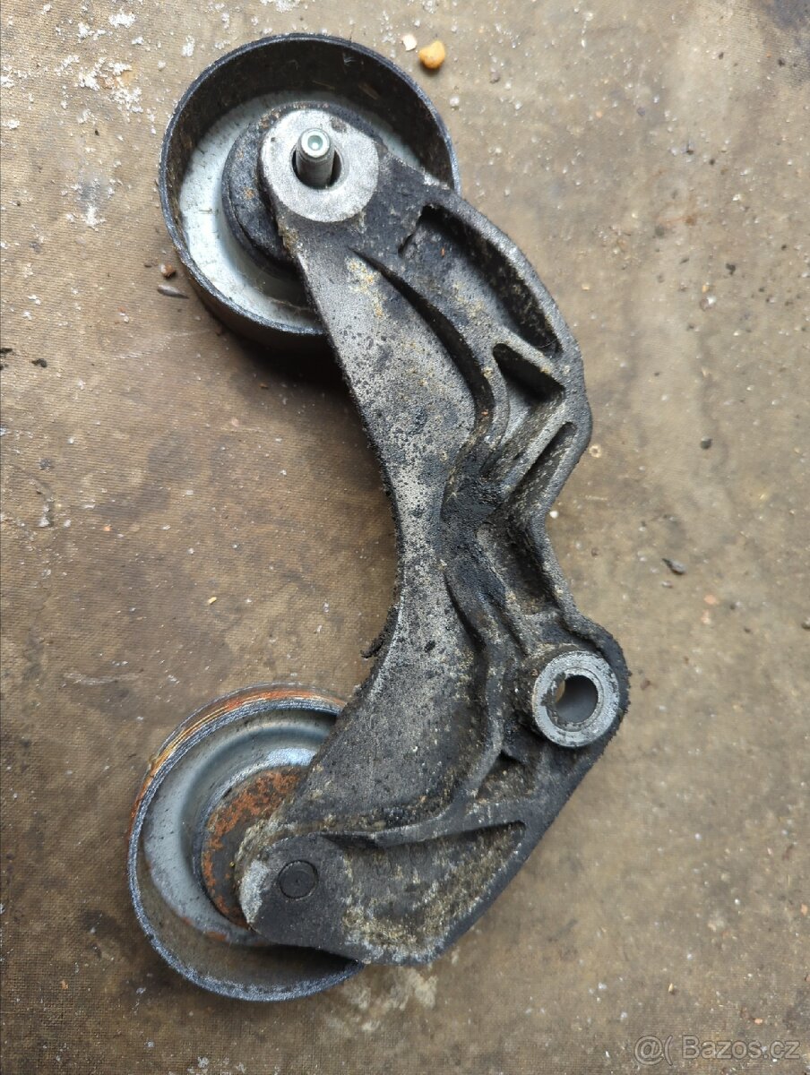 BMW E39 a další M57 držák alternátoru (napínák) brýle - 2