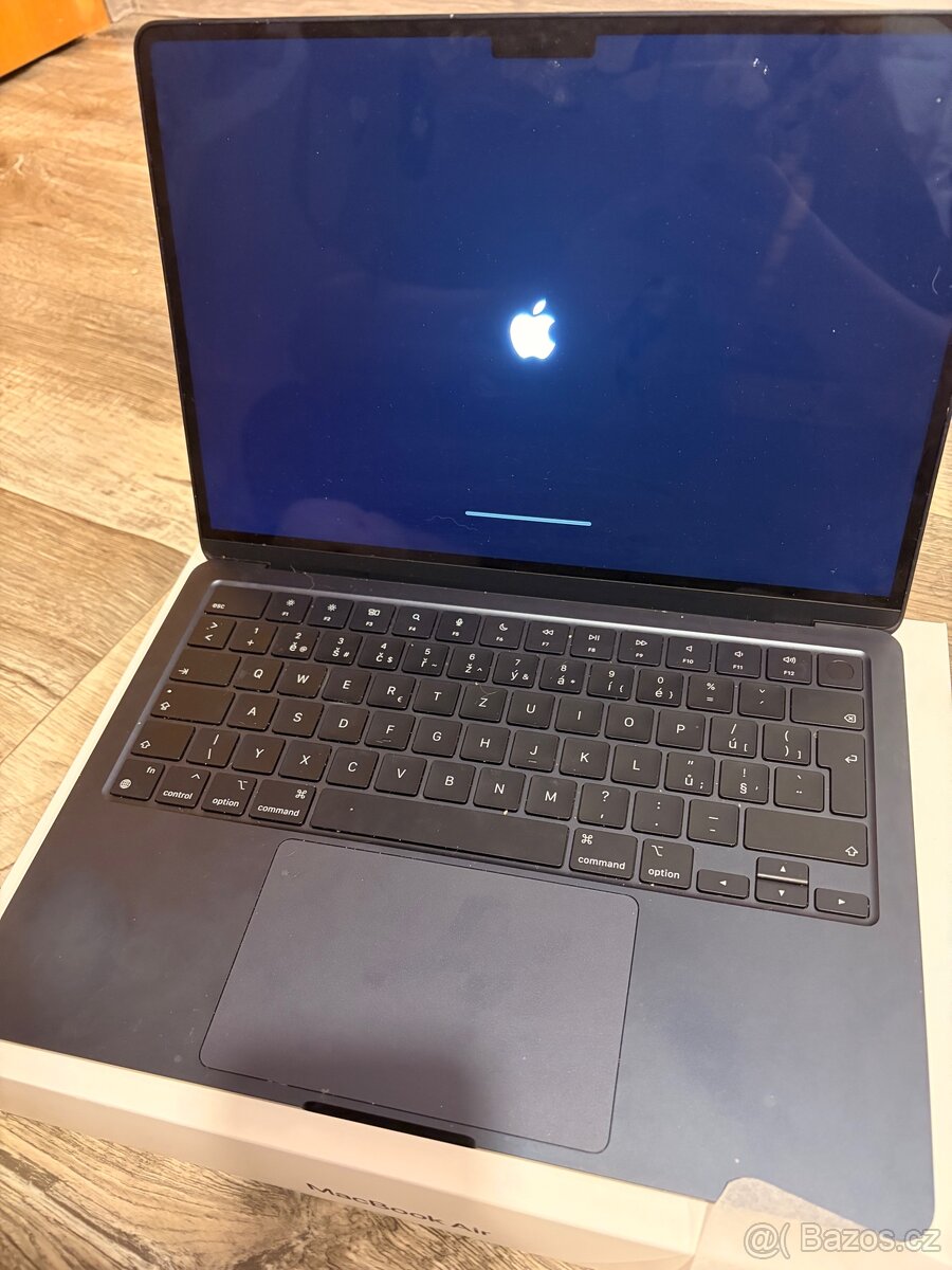 MacBook Air M2 (2022), 16 GB RAM - 2