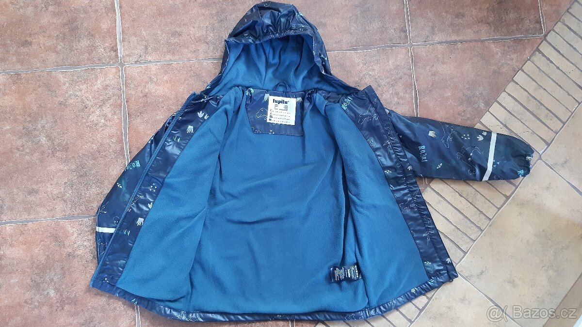 Nepromokavá bunda vel. 122/128 - 2