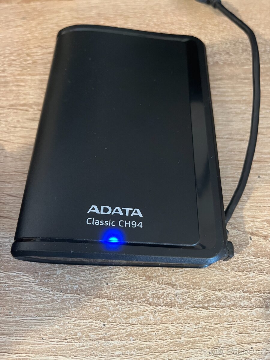 Rychlý externí disk ADATA 500 GB USB - 2