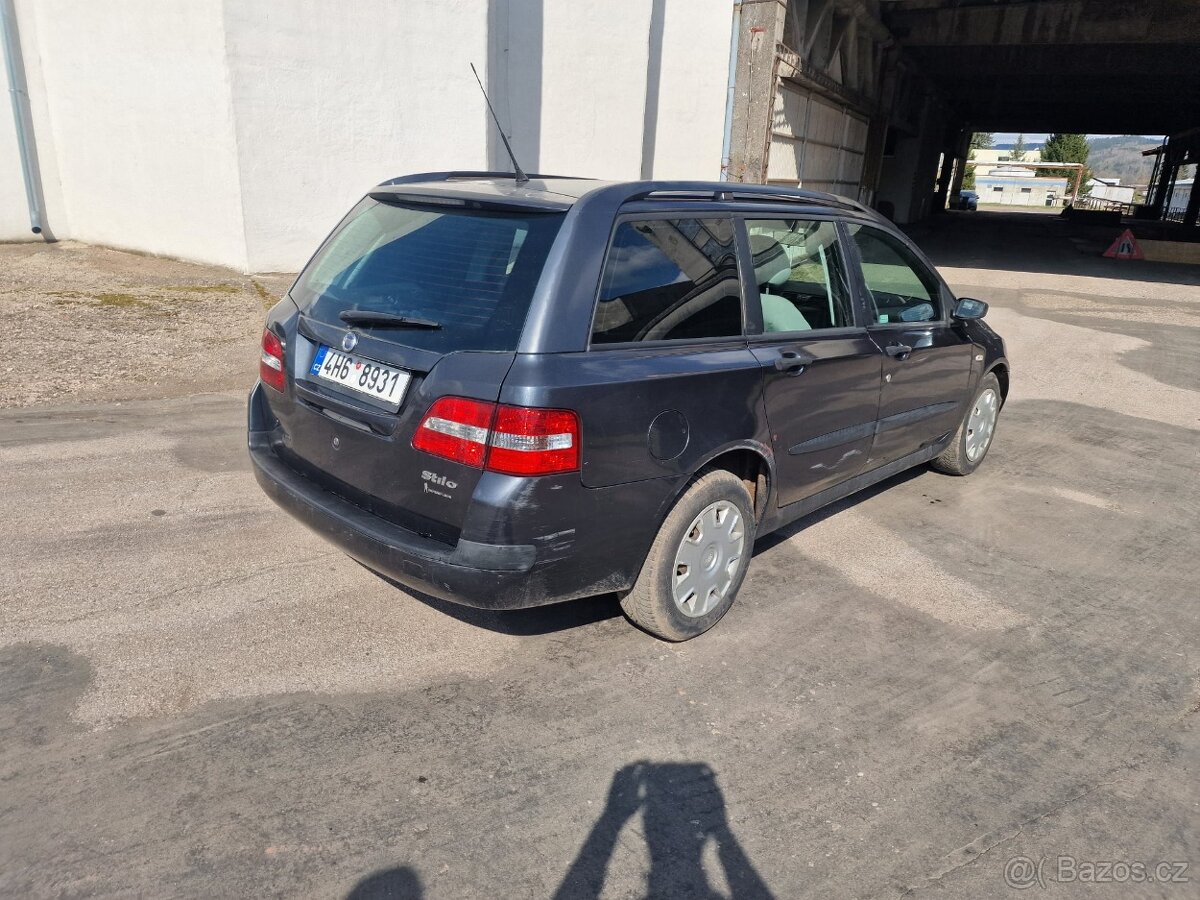 Fiat Stilo 1.6 16v R.v 2004 najeto jen 179tis, Stk 26/2 ABS, - 2