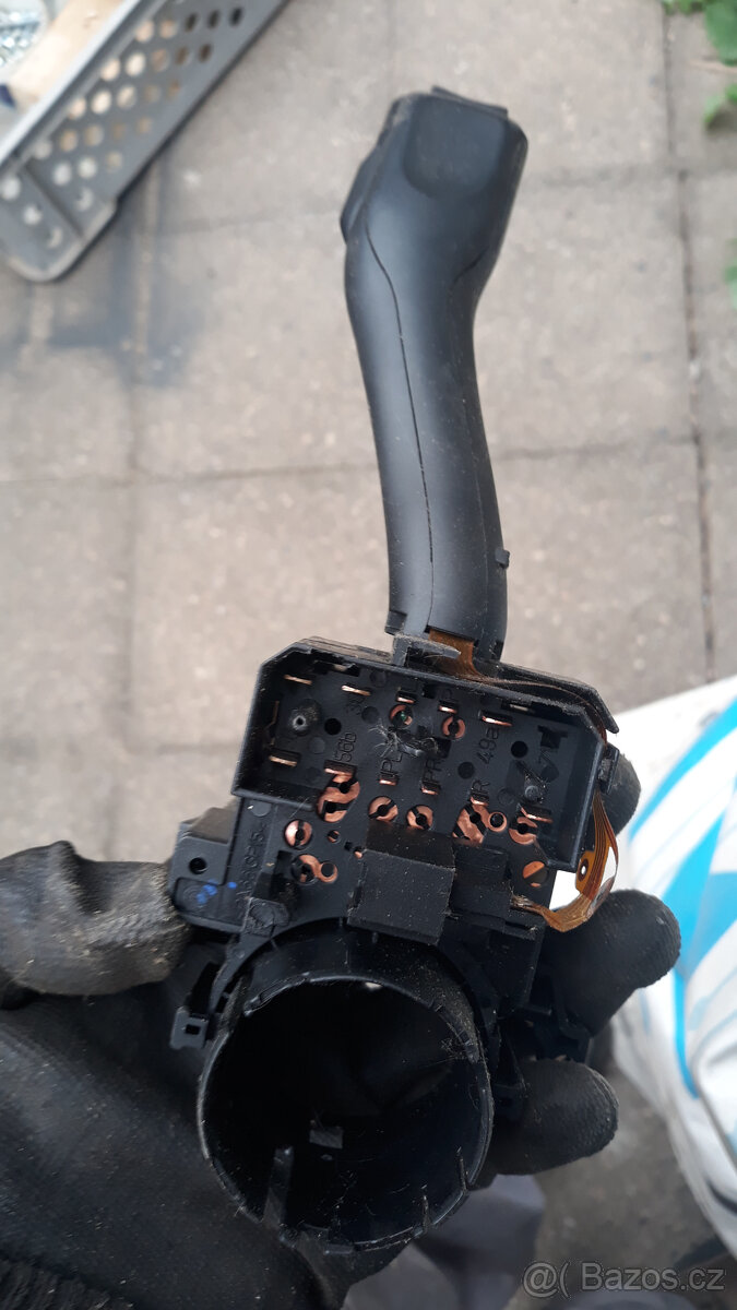 Octavia 1,golf 4,A3 ,Páčka blinkrů s tempomatem - 2