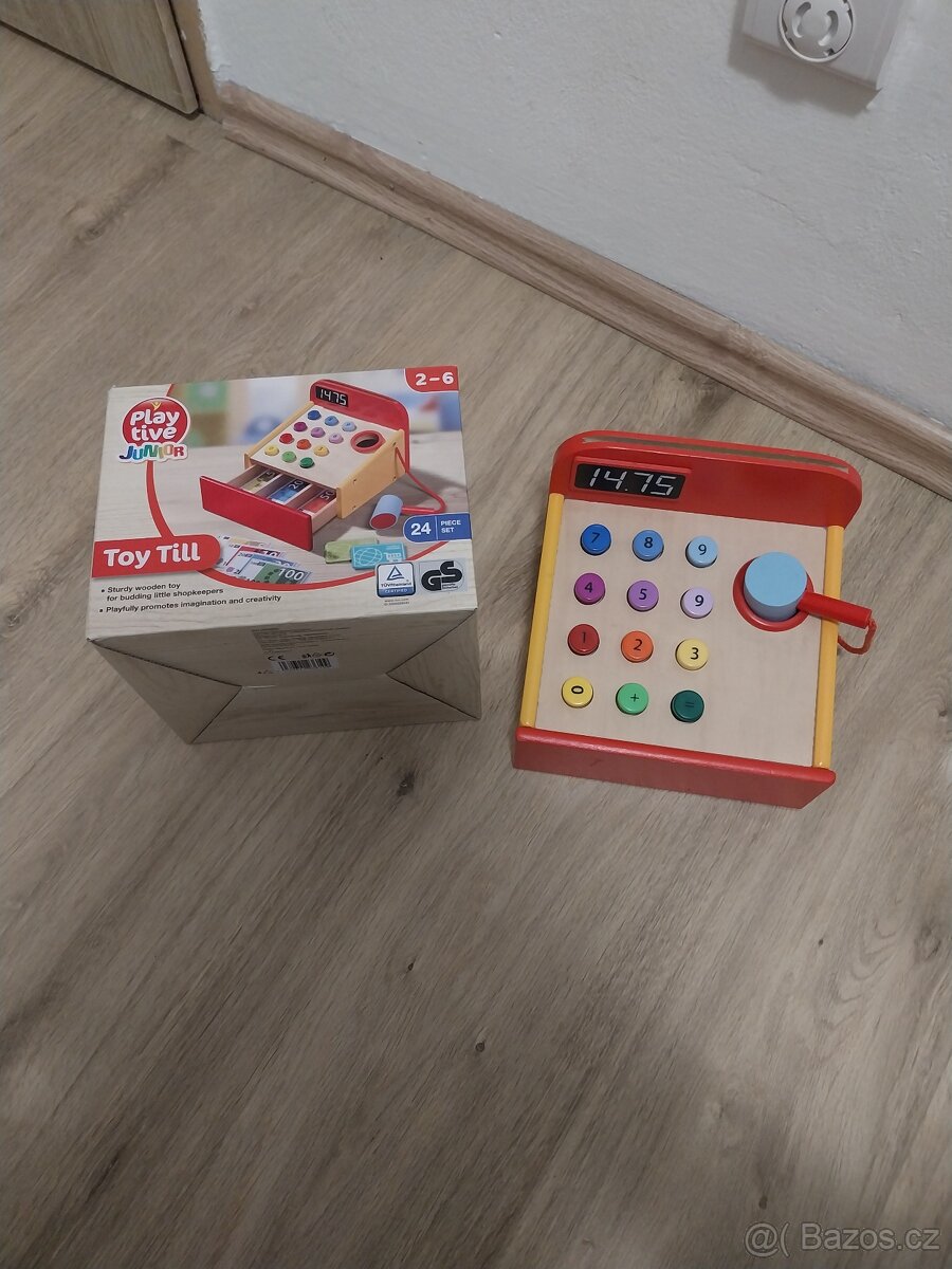 Dřevěná pokladna - 2