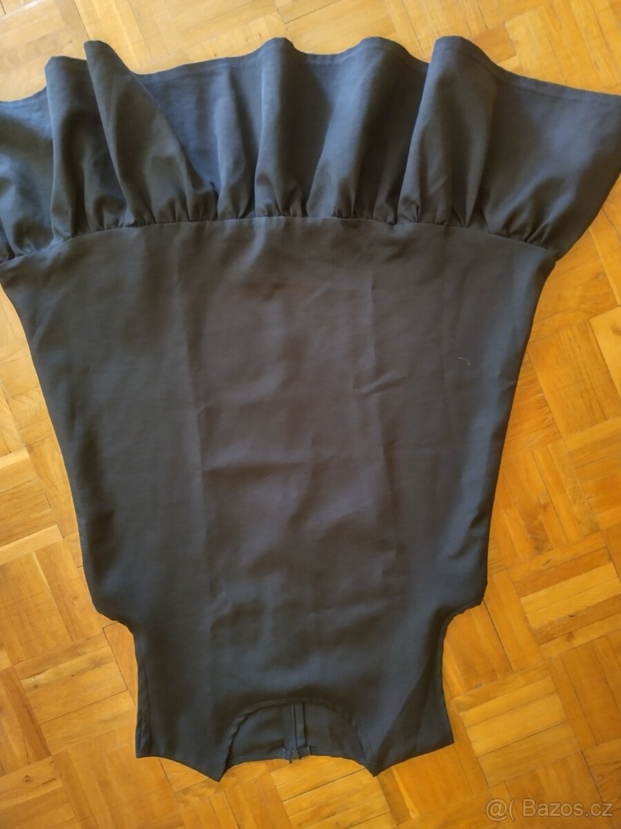Šaty vel. 38/ 40 - 2