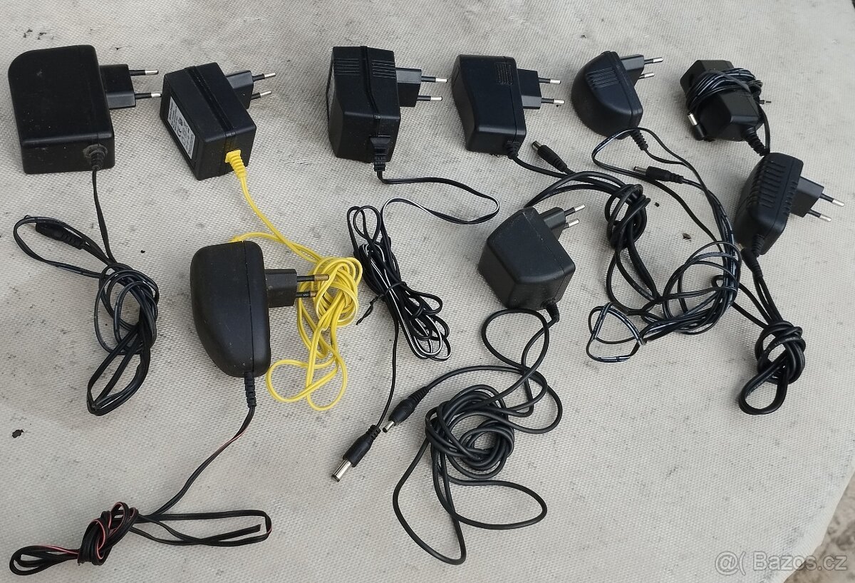 ADAPTÉRY / AUTONABÍJEČKY - 2