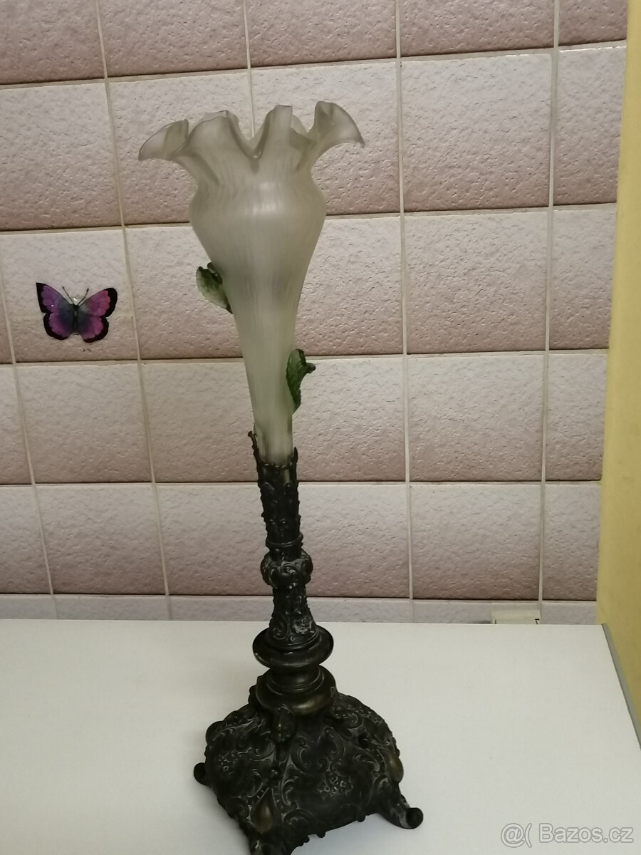 Starožitná váza - 2