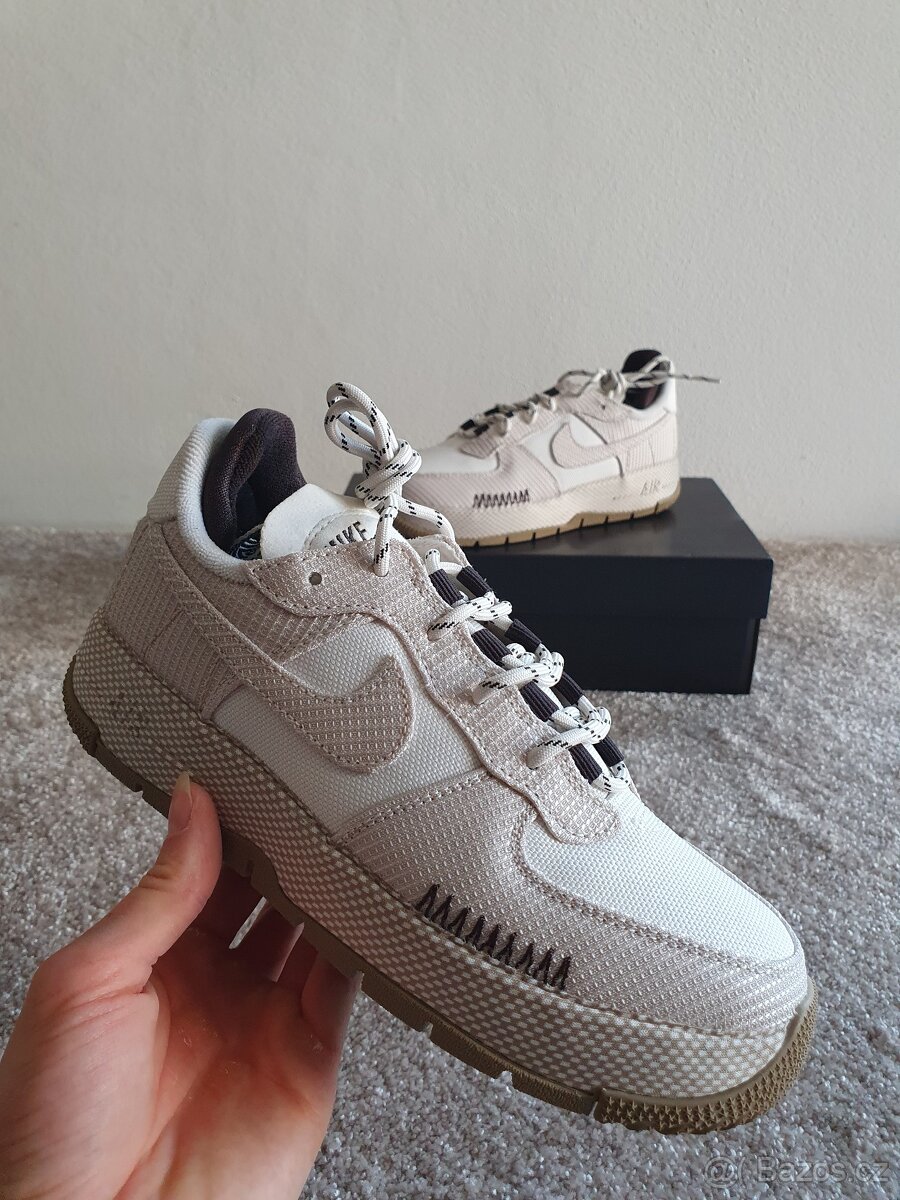 Tenisky Nike Air force 1 wild (NOVÉ) vel. 35 - 2