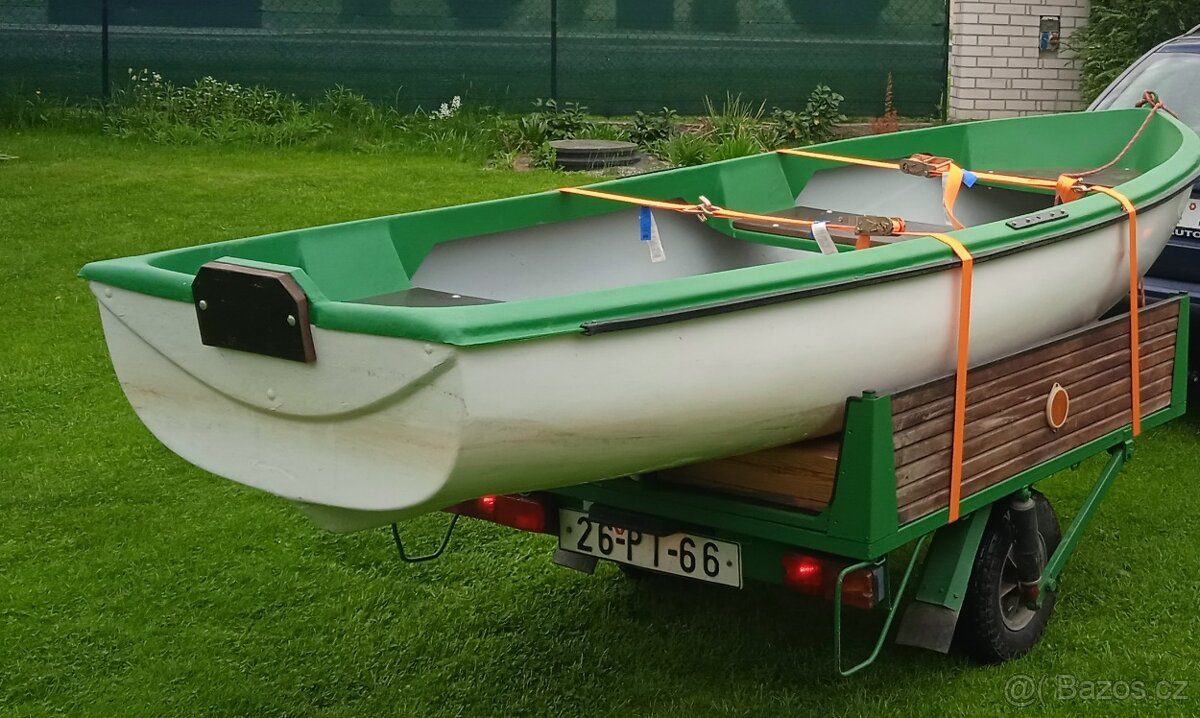 rybářská pramice - 2