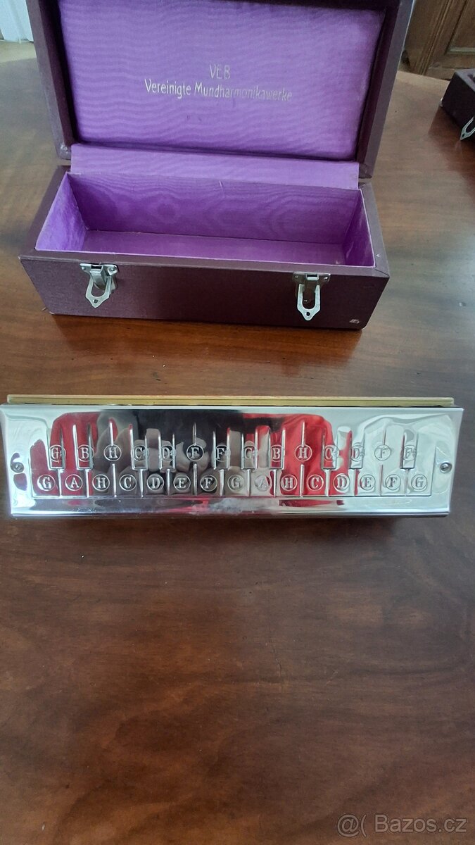 Sada profesionálních foukacích harmonik - 2