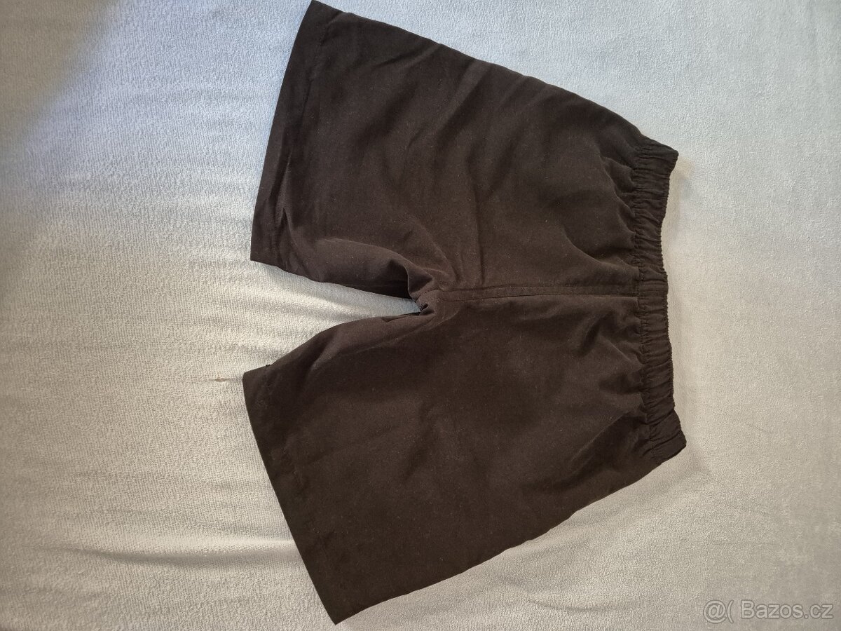 Kraťasy vel. 128/134 - 2