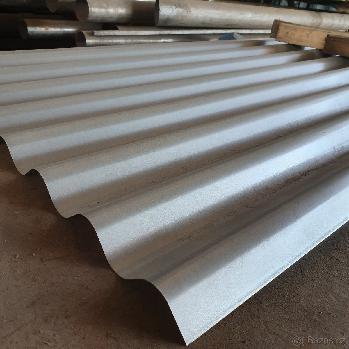 NOVÝ vlnitý plech pozink i lak / barva, oblá vlna 30 mm - 2