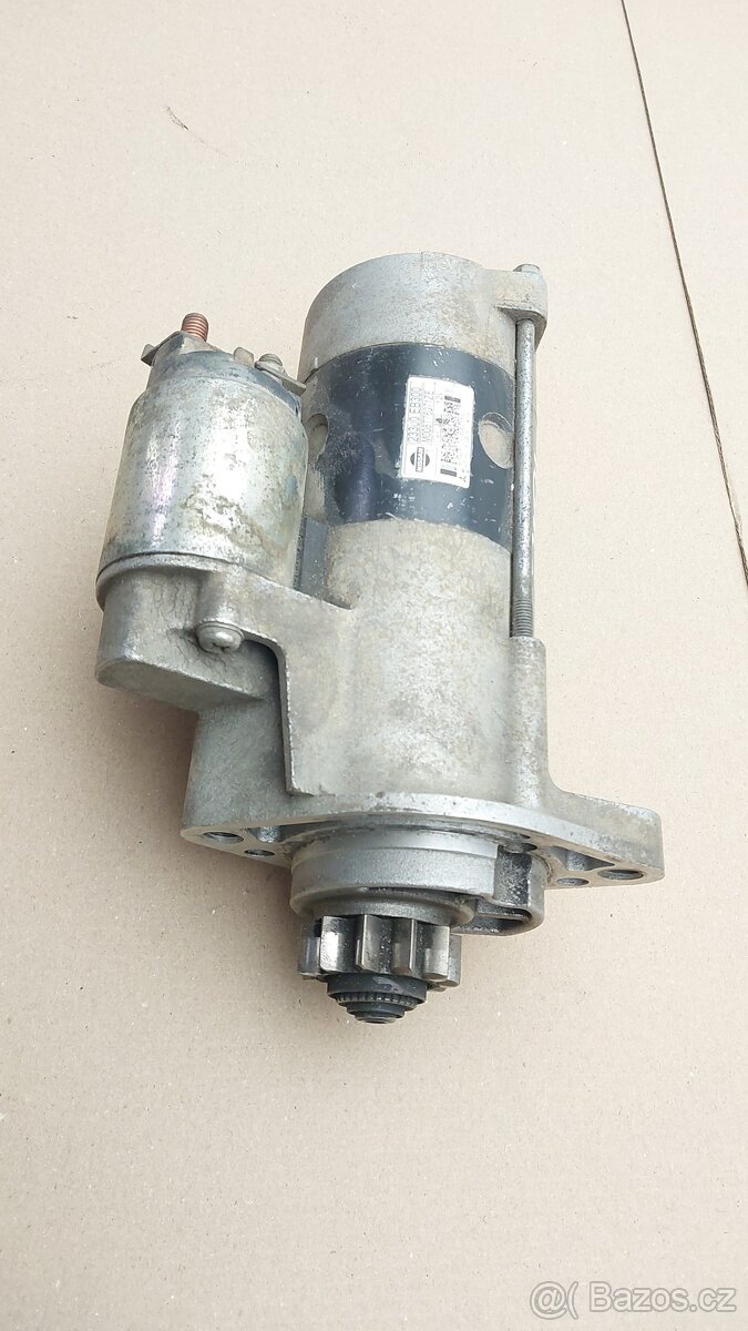 Nissan Navara a Pathfinder : Startér 2,5Dci - 2