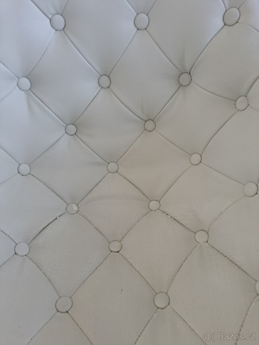 Bílé koženkové křeslo - 2