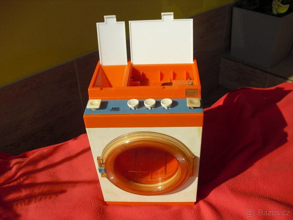 Prodám pračku na baterii. - 2