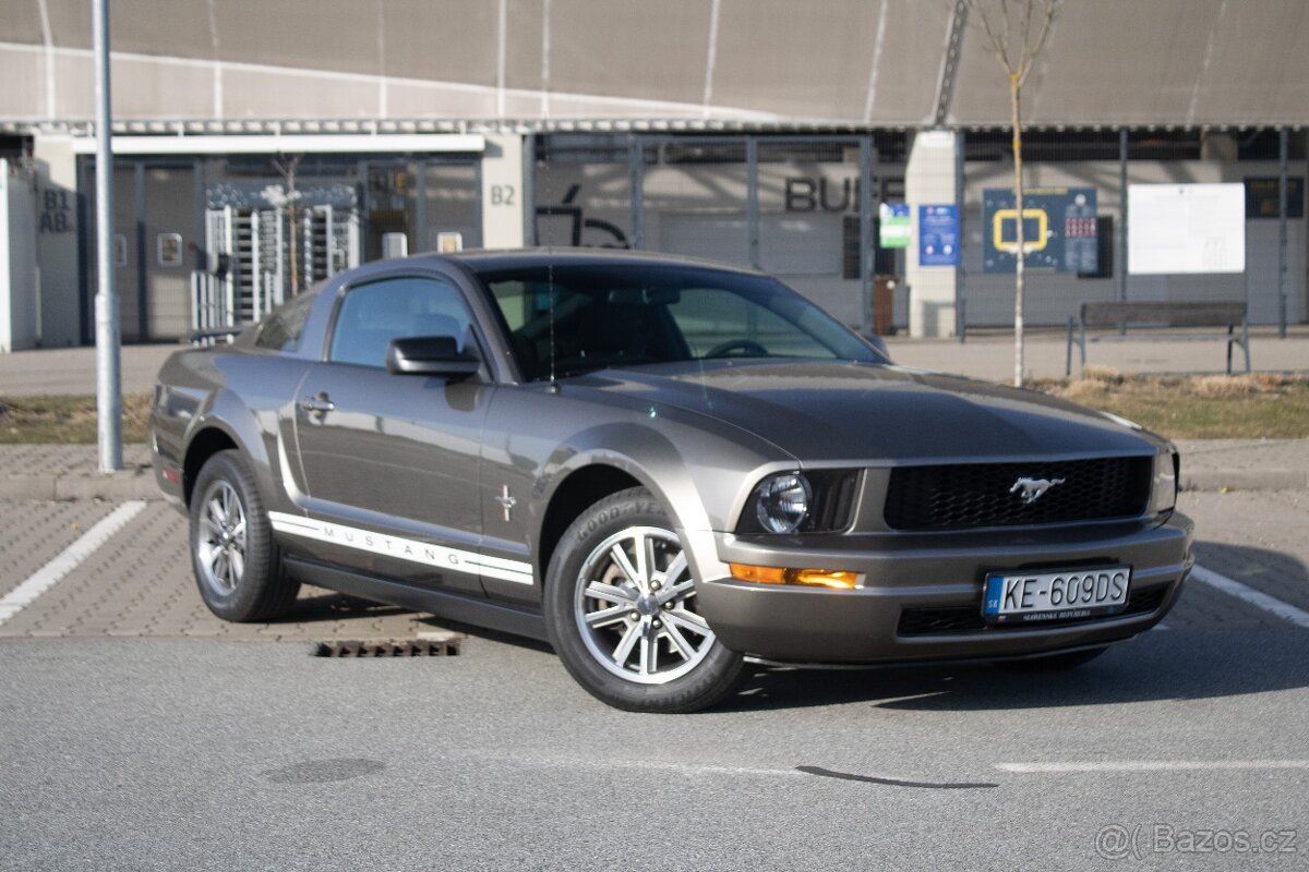 Ford Mustang 155kW (2004) V6 - 2