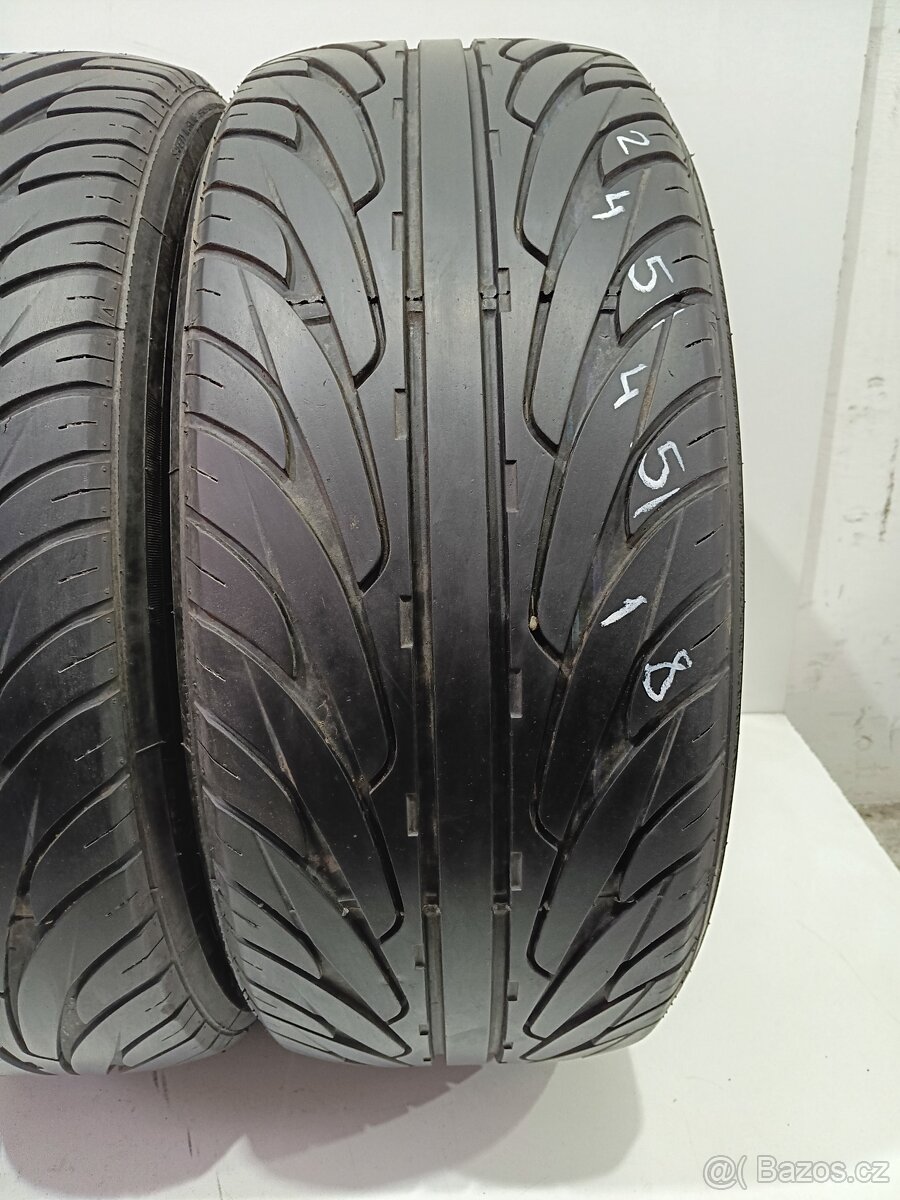 2ks letní pneu 245/45/18 StarPerformer - 2