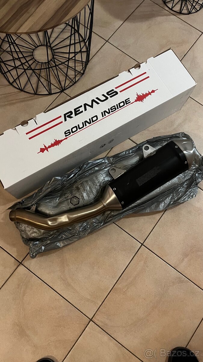 KTM výfuk Remus - 2