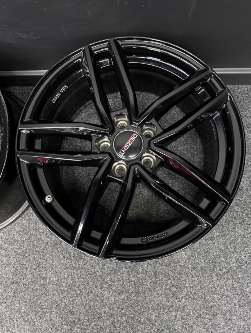 Alu Dezent 5x114,3 18” - 2