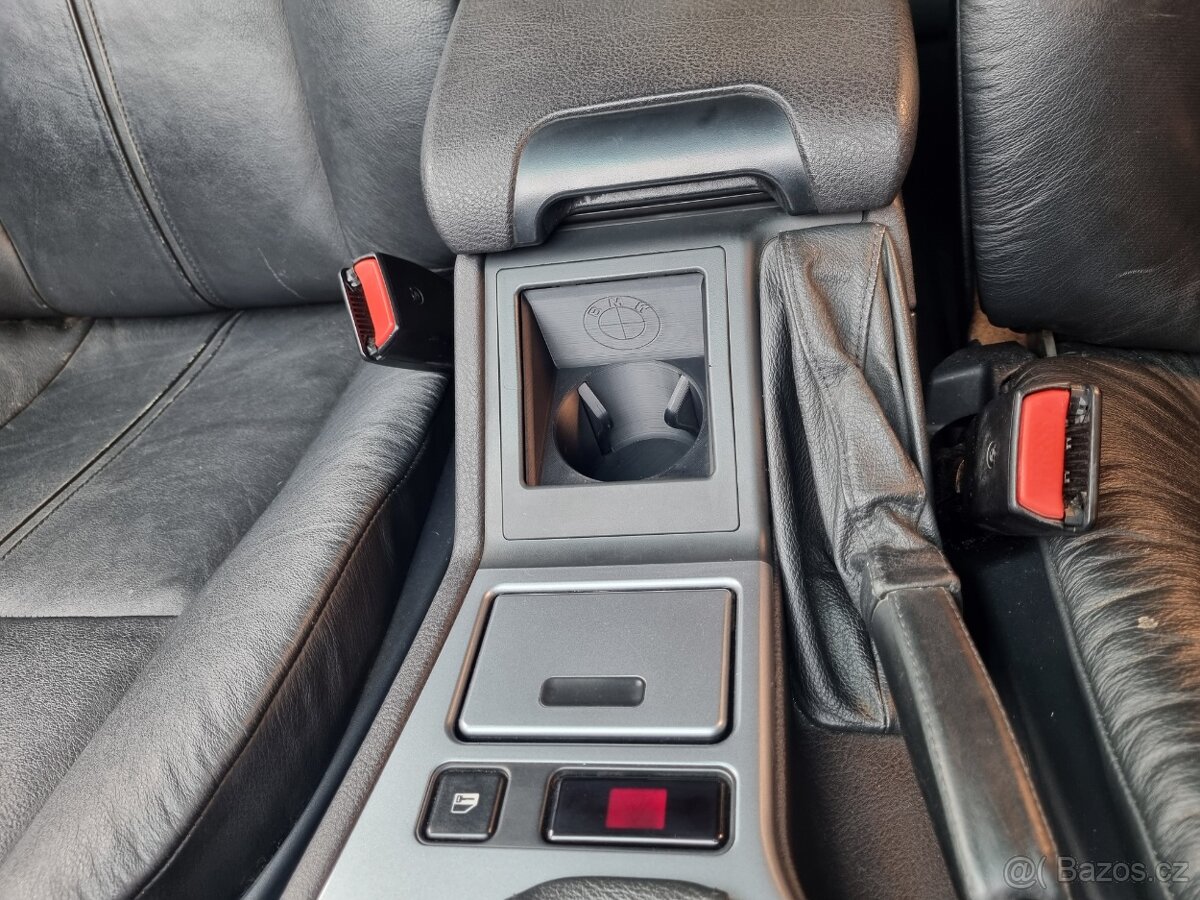 Držák na nápoje BMW E39 - 2