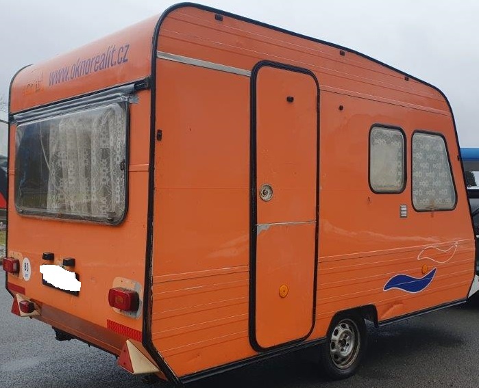 Karavan Adria 380 bez TP-SPZ - 2