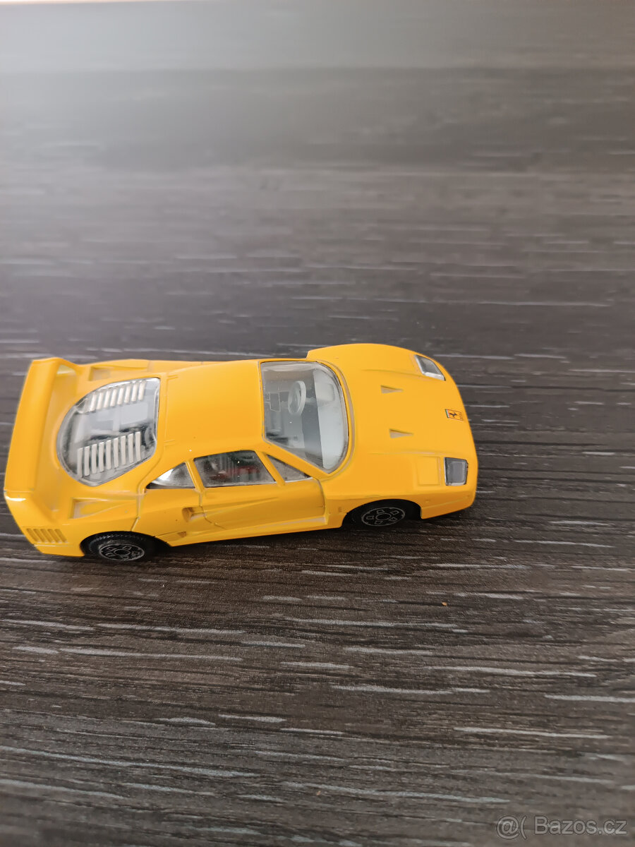 Burago Ferrari F40 - 2