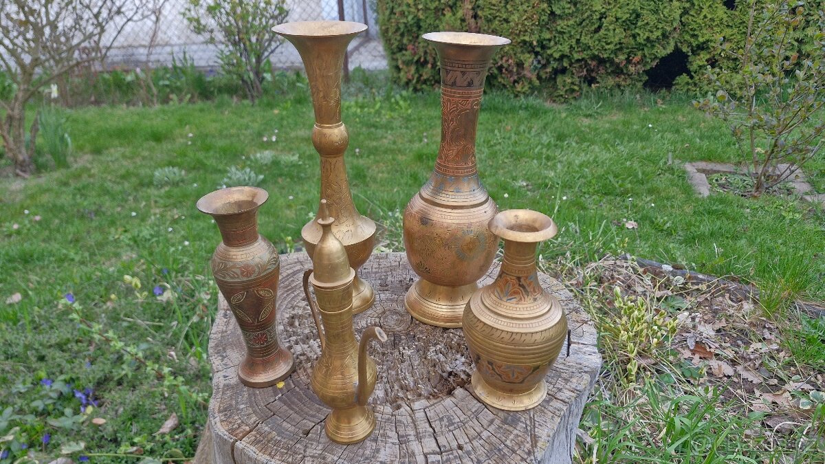 Sada mosazných váz - 2