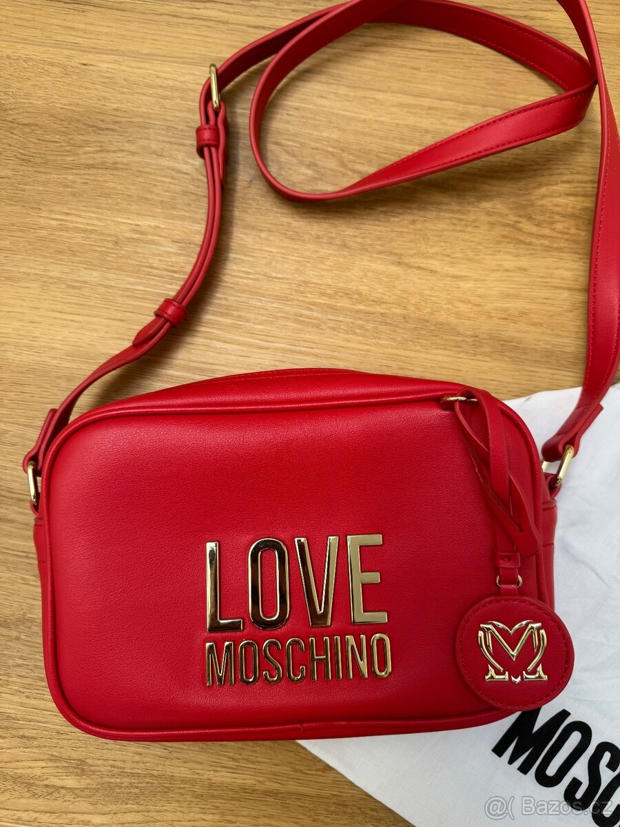 Nová kabelka Love Moschino - 2