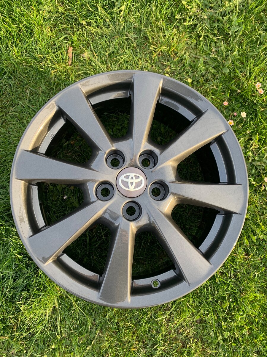 ALU KOLA TOJOTA R17 5X114,3