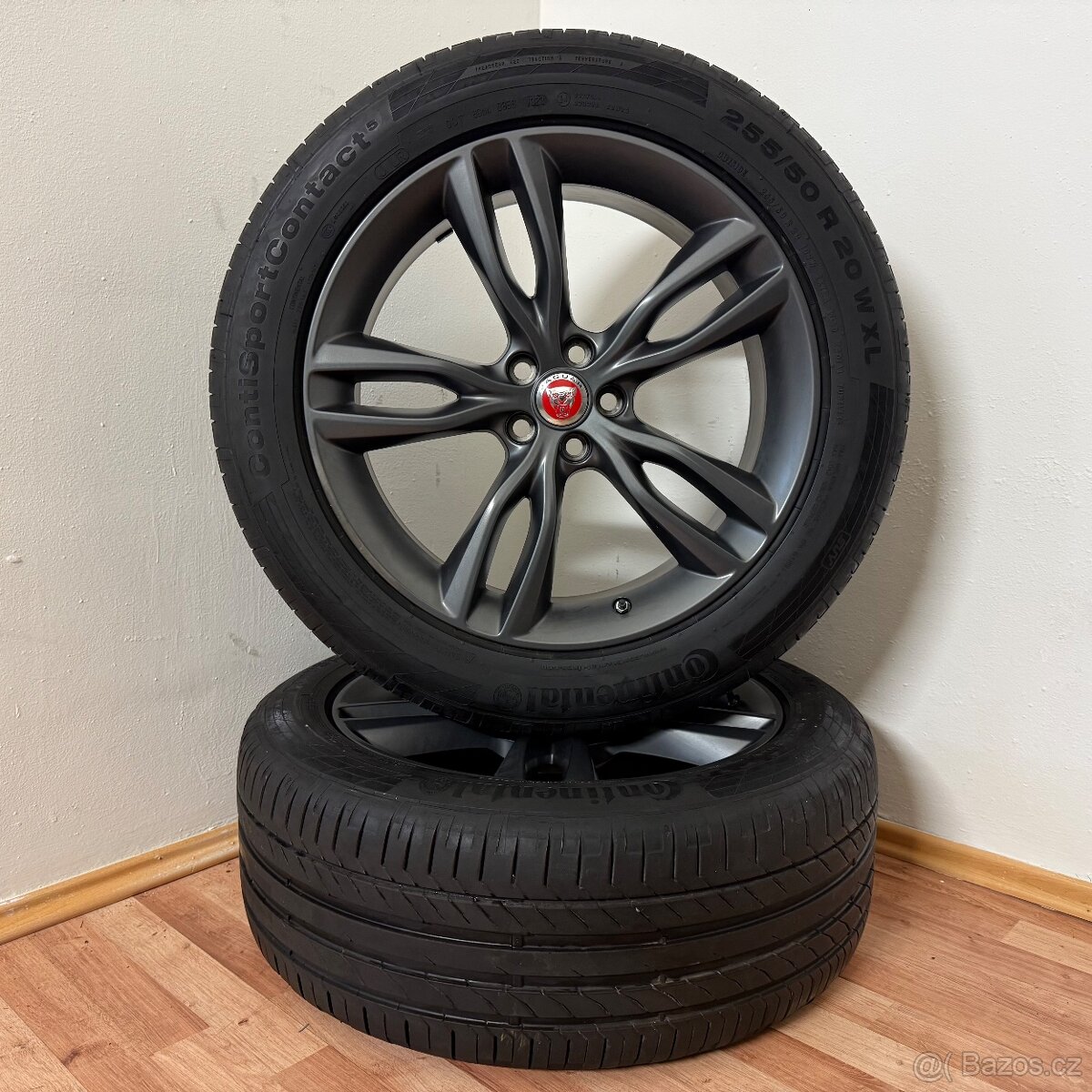 JAGUAR F-PACE 5x108 R20 ET49+LETNÍ 255/50R19 6,5mm - 2