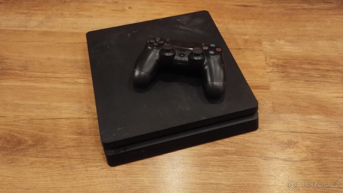Playstation 4 + Hry - 2