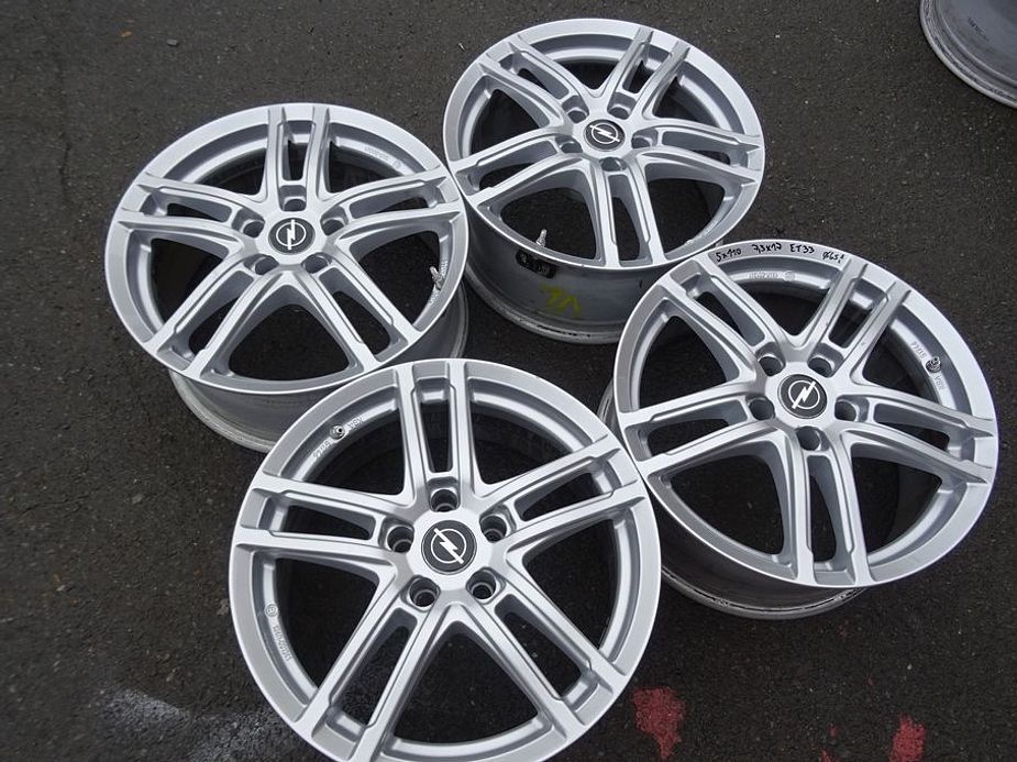 Alu disky Opel, 17", 5x110, ET 33, šířka 7,5J - 2