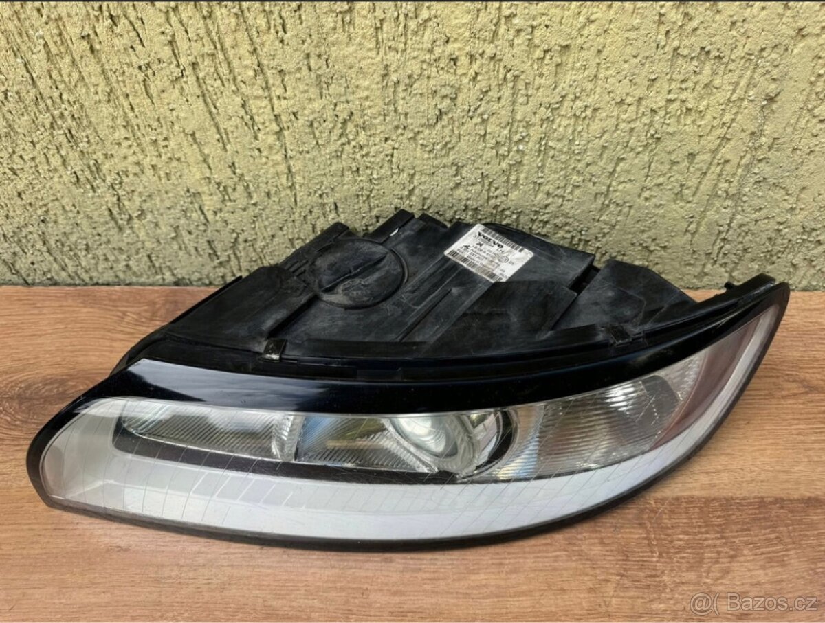 Přední levé světlo VOLVO V50 / S40 2007-2012 - 2