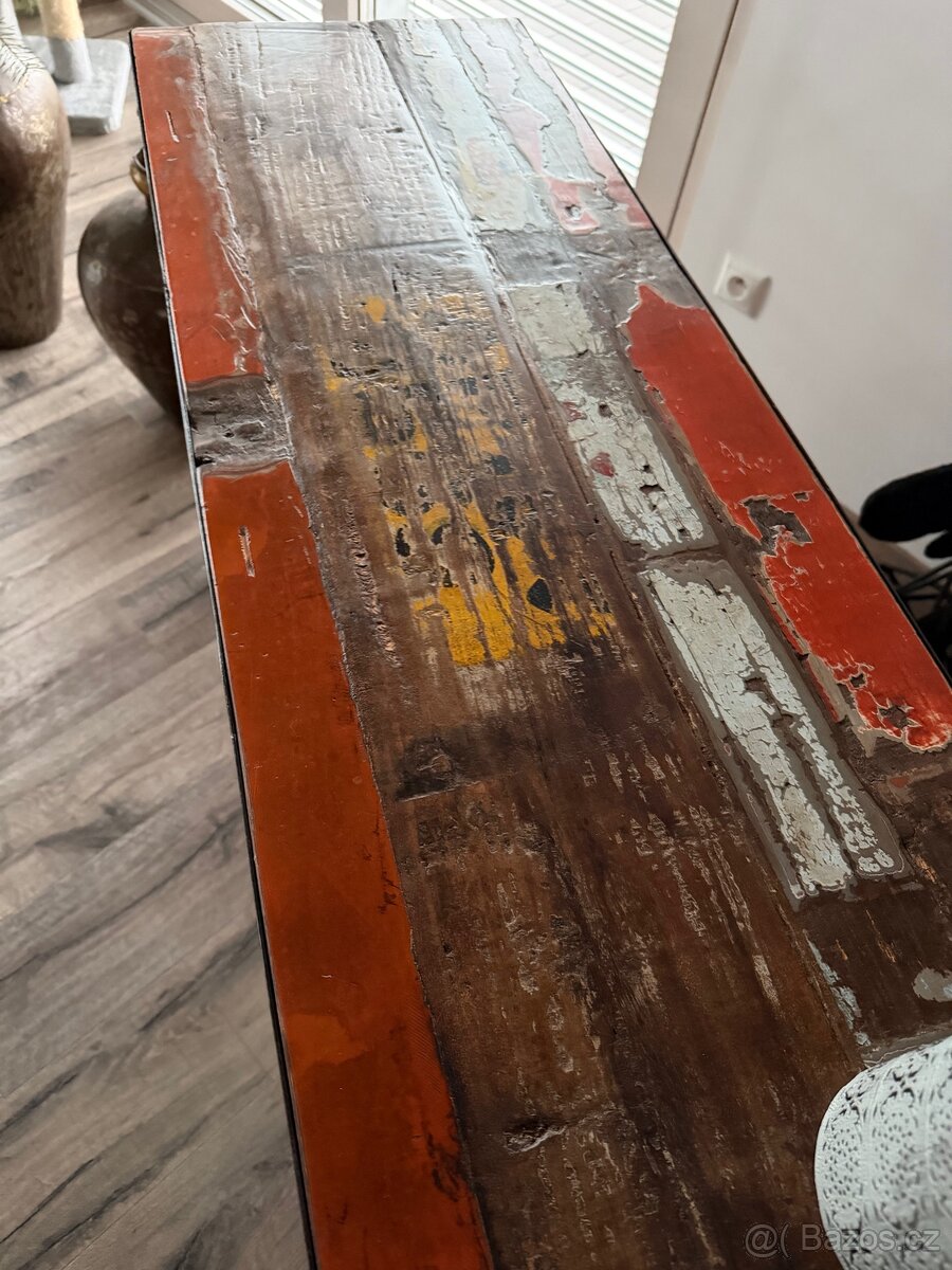 Designovy Konzolovy stolek- industrialni styl - 2