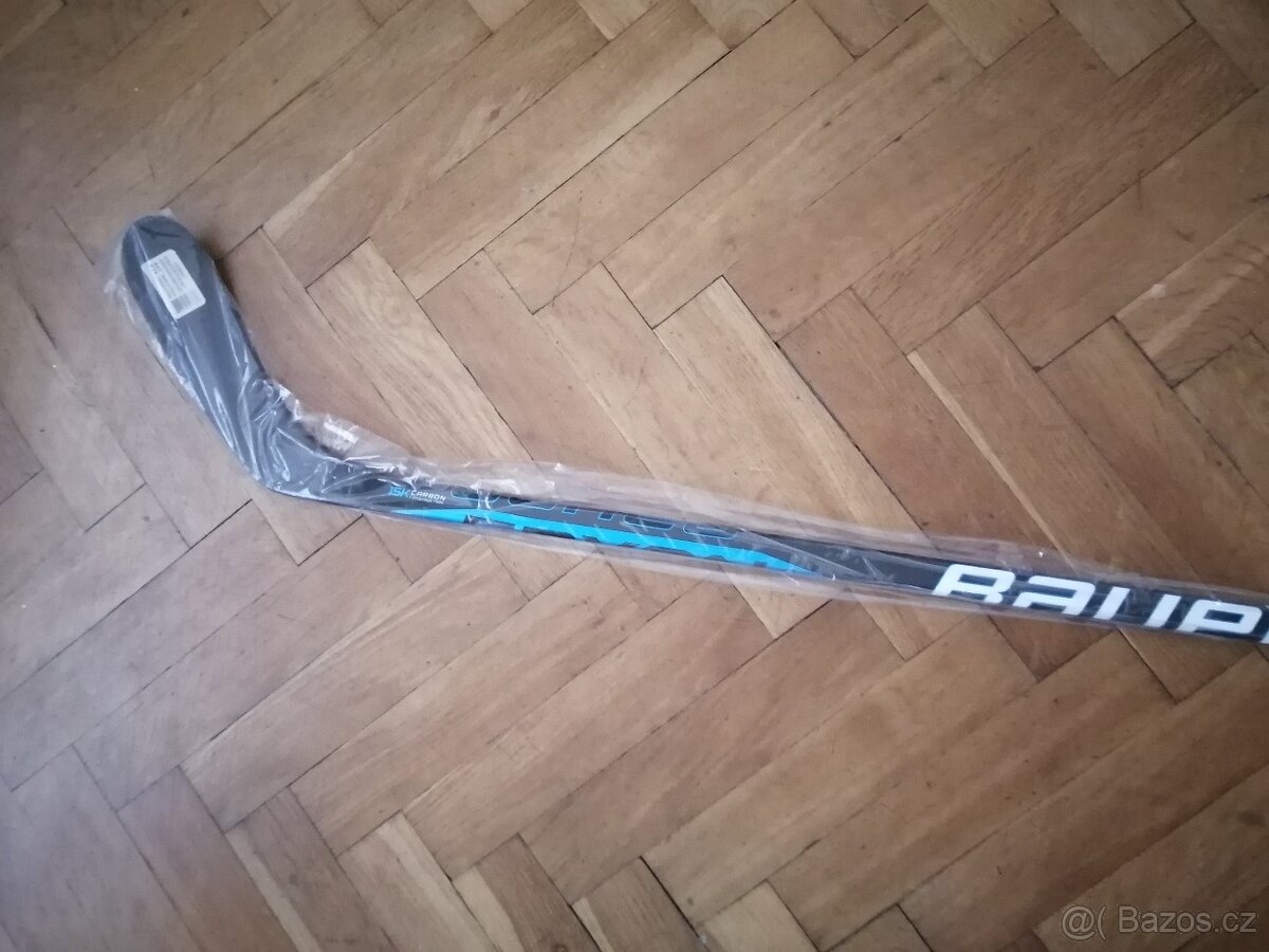 Hokejová hůl Bauer S22 NEXUS E4 GRIP INT. 65 FLEX - 2
