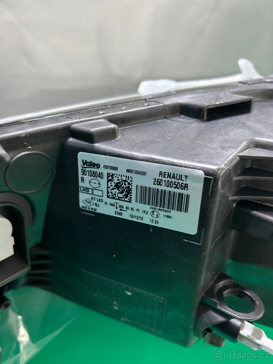 Renault Megane 4 světlomet p.p. - 2