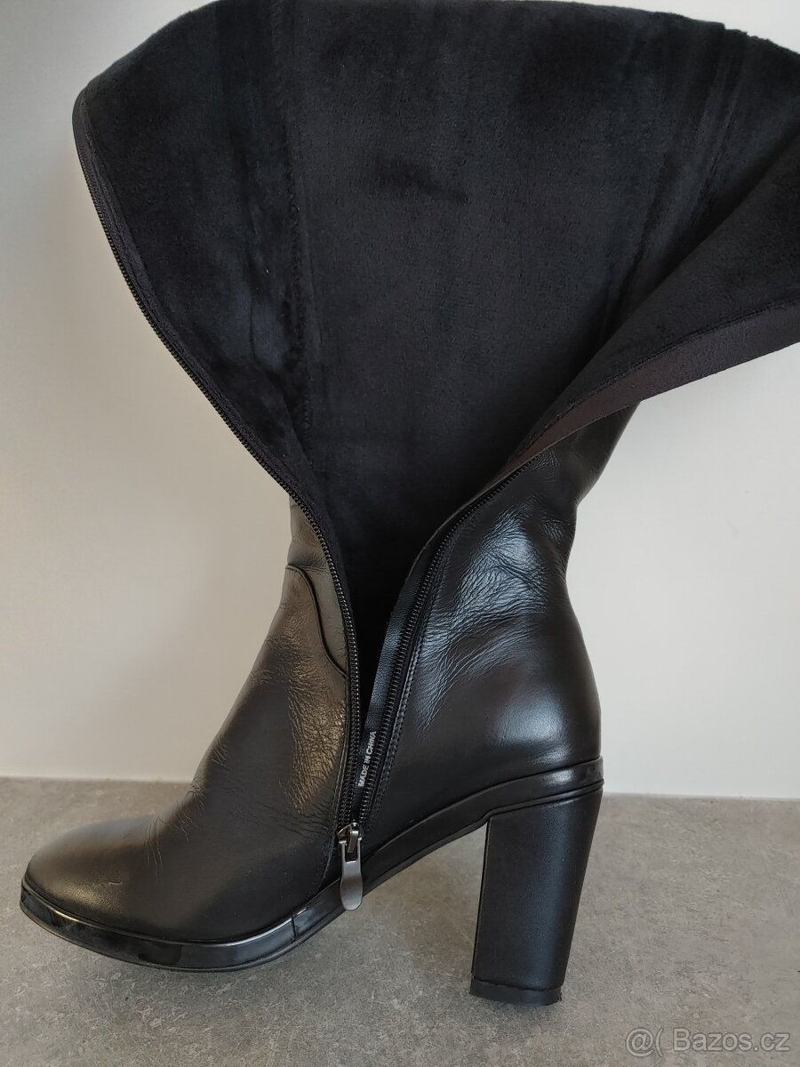 Dámské kozačky vel. 38 - 2