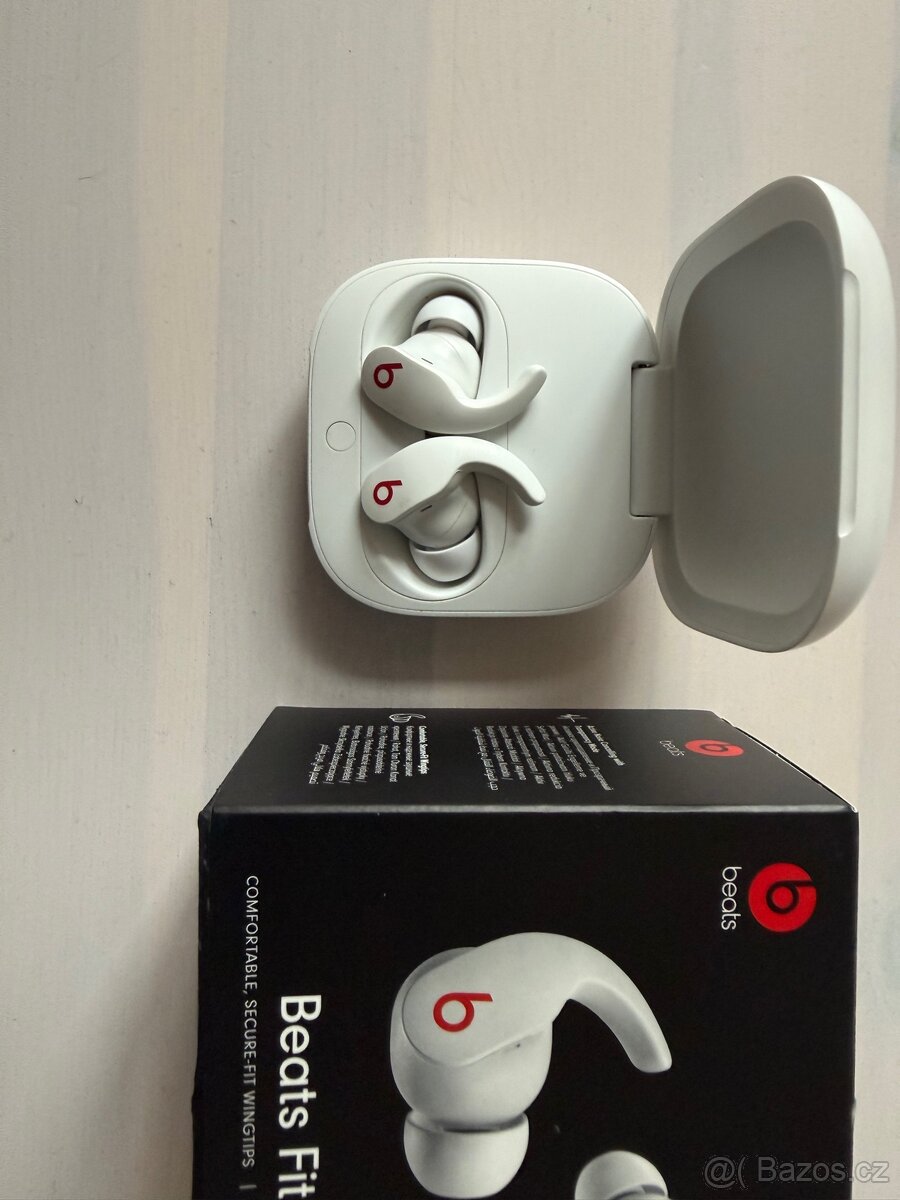 Apple Beats Fit Pro bezdrátová sluchátka - 2