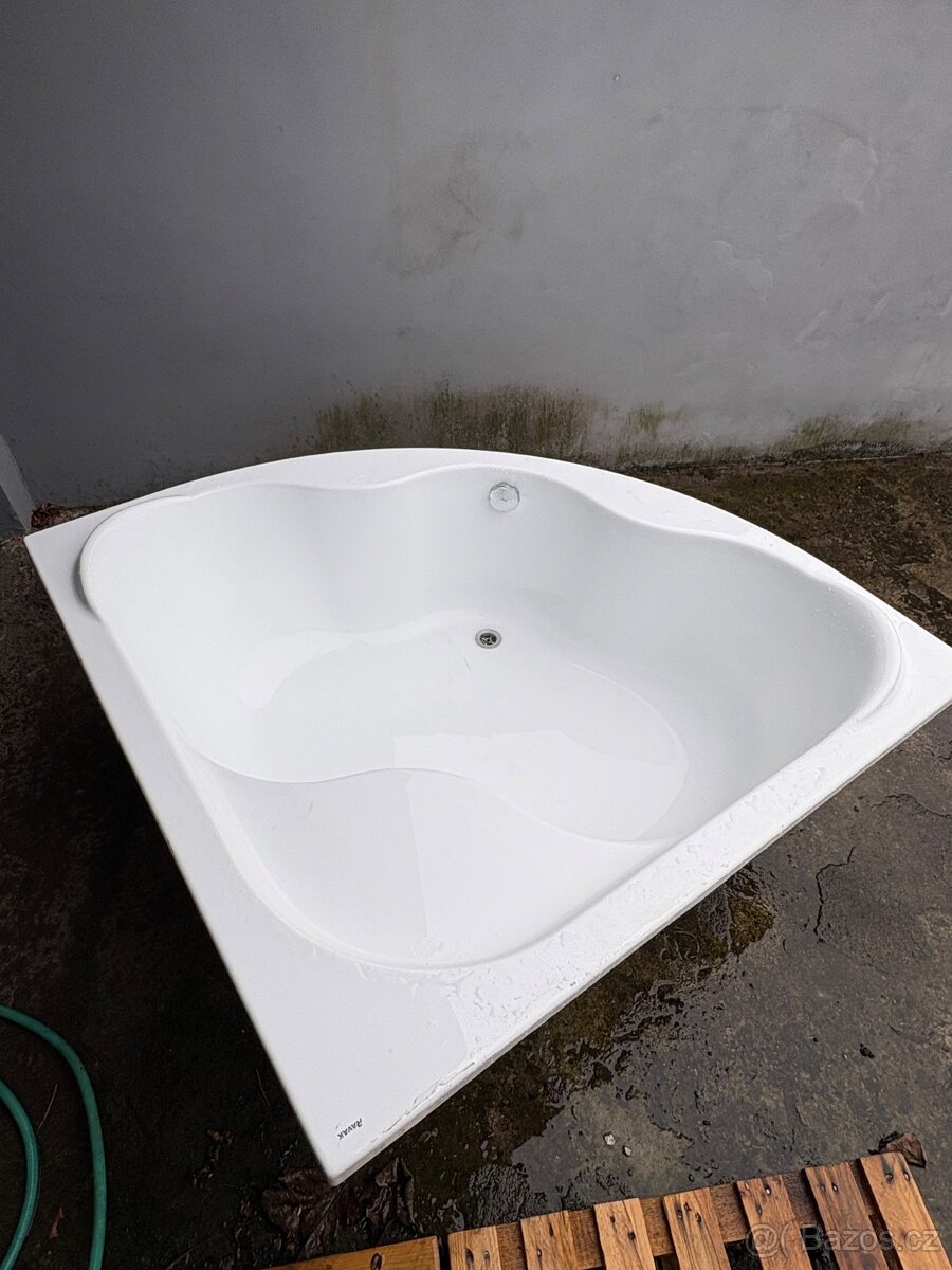 Rohová vana - 2