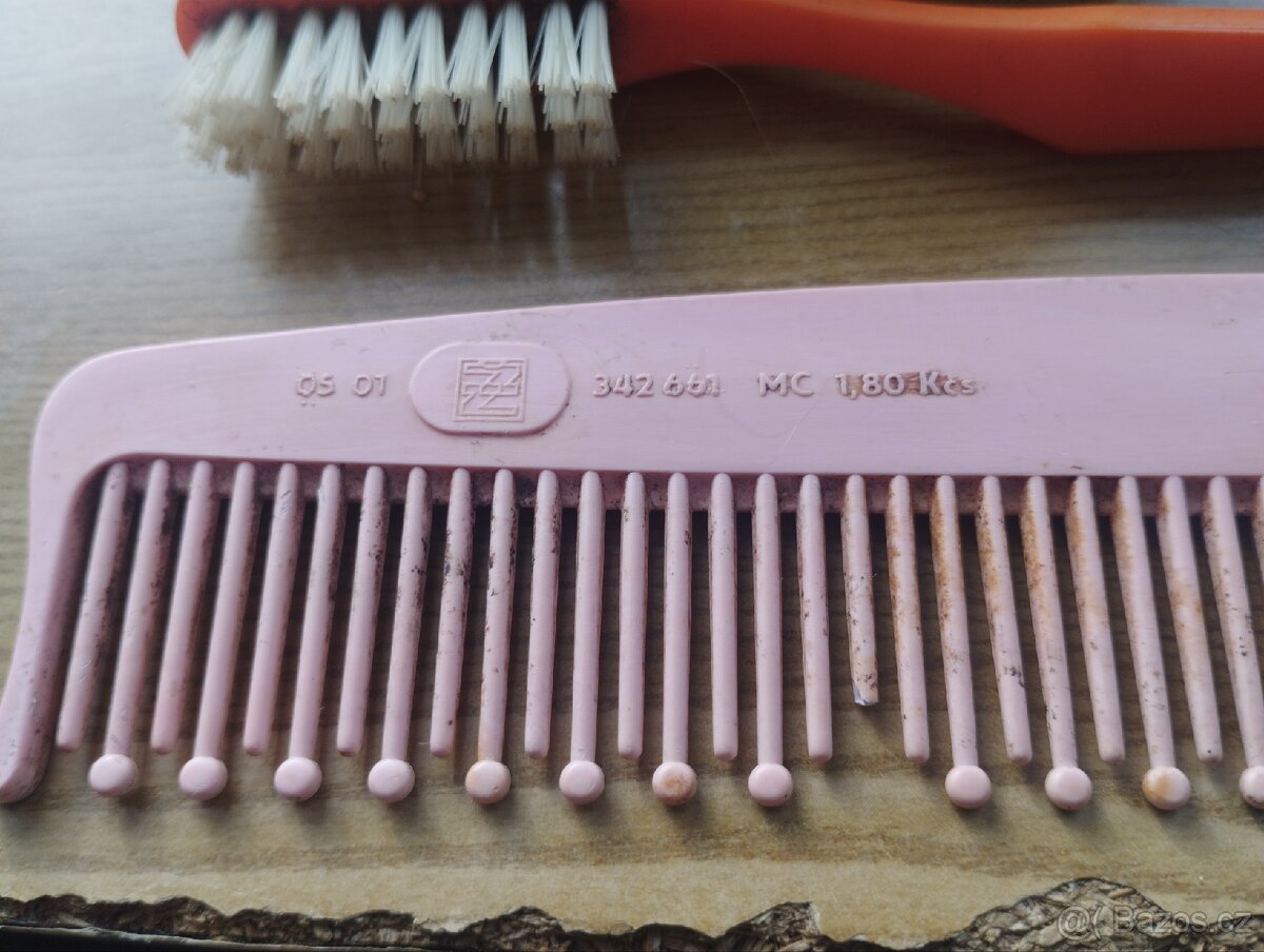 Staré retro hřebeny značené, retro kartáček na zuby - 2