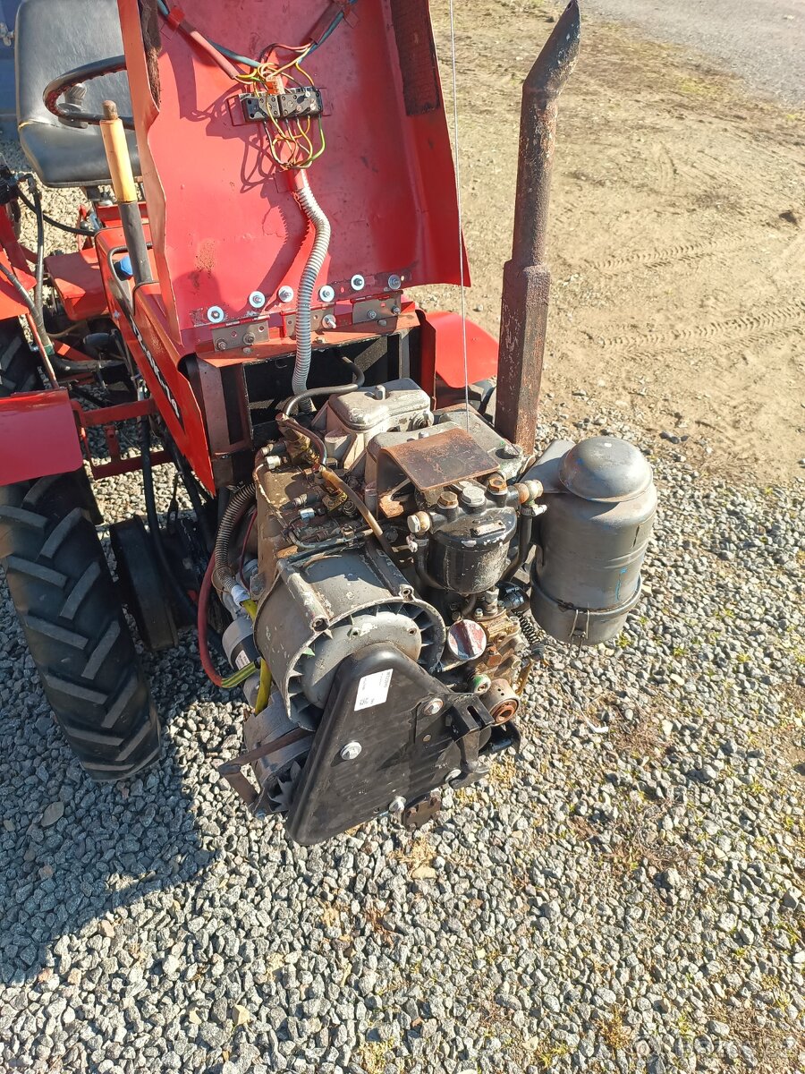 Malotraktor TZ4k14/ MT 8 132 - 2